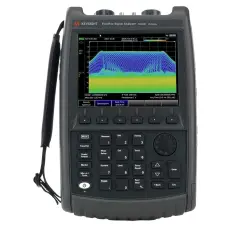 Keysight N9938B FieldFox - анализатор спектра