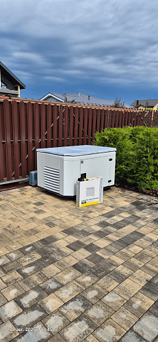 A-iPower A7000EAX в супертихом зимнем кожухе 1400SS RAL 7035 + блок автозапуска A-iPower 400 В, 25 А