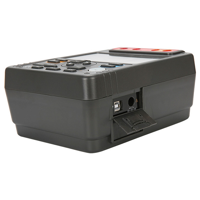 UNI-T UT513A - измеритель сопротивления изоляции