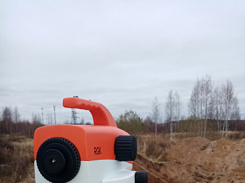 RGK C-32 - оптический нивелир